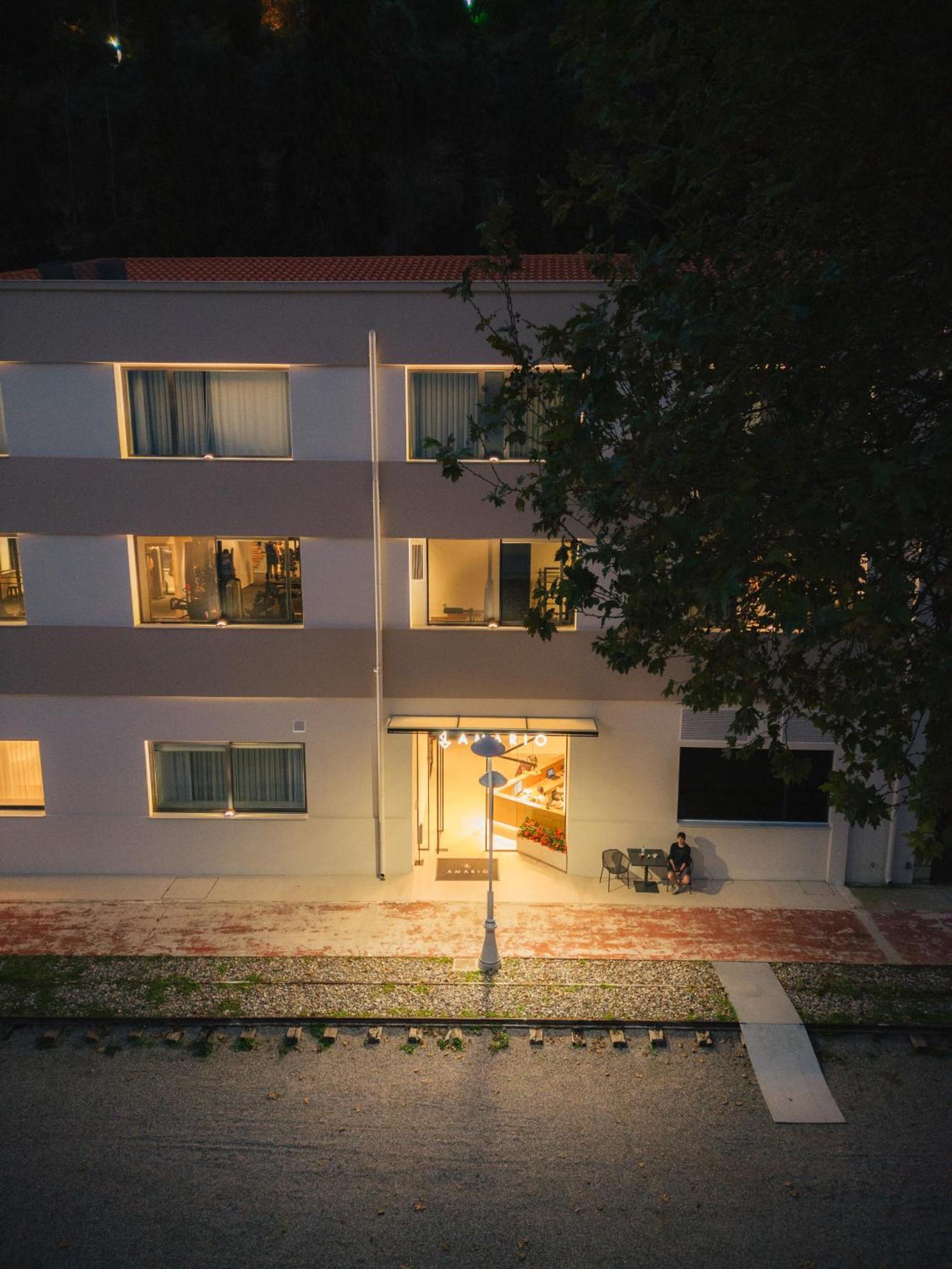 Amario Suites Hotel Айгио Екстериор снимка