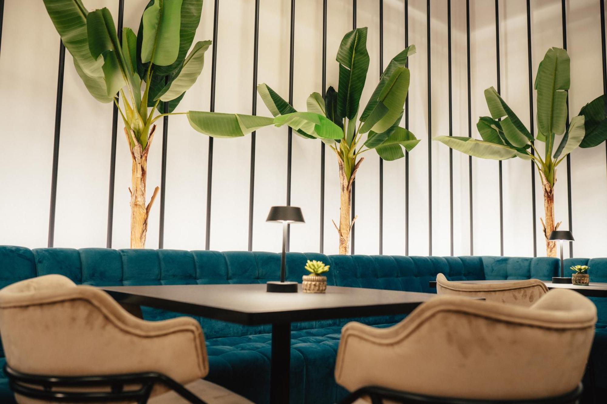 Amario Suites Hotel Айгио Екстериор снимка